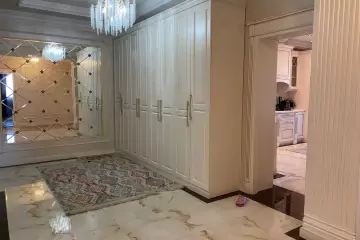 Satılır Yeni Tikili Yasamalda
