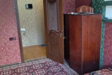 Satılır Köhnə Tikili Biləcəridə