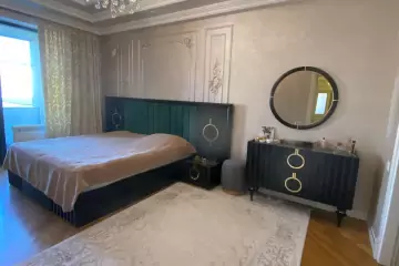 Satılır Yeni Tikili Yasamalda