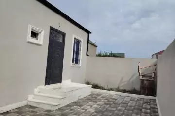 Satılır Həyət Evi Sarayda