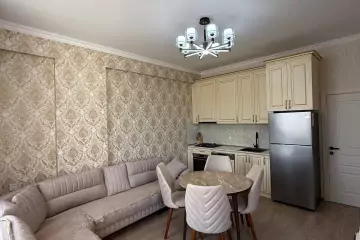 Satılır Yeni Tikili Yeni Günəşlidə