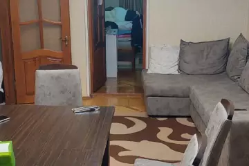 Satılır Köhnə Tikili Biləcəridə