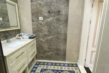 Satılır Yeni Tikili Yasamalda