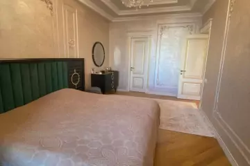 Satılır Yeni Tikili Yasamalda