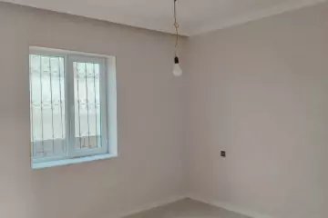 Satılır Həyət Evi Sarayda
