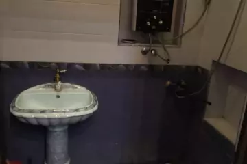 Satılır Köhnə Tikili Biləcəridə