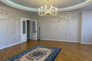 Satılır Yeni Tikili Yasamalda