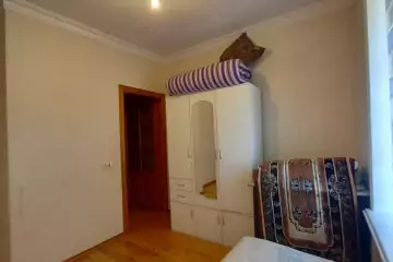 Satılır Köhnə Tikili Biləcəridə