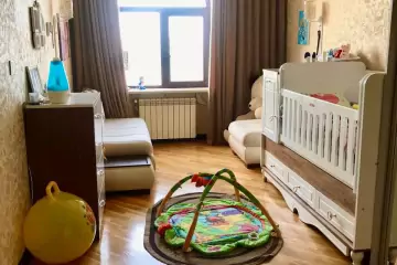 Satılır Yeni Tikili Nəsimi Bazarında