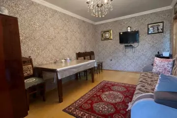 Satılır Köhnə Tikili Biləcəridə