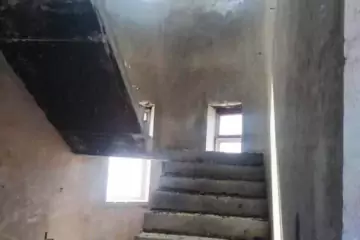 Satılır Bağ Evi Novxanıda