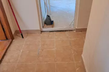 Aylıq Kirayə Köhnə Tikili Ukraniya Dairəsida