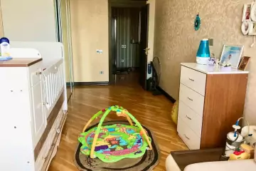 Satılır Yeni Tikili Nəsimi Bazarında