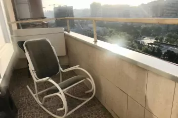 Satılır Yeni Tikili Nəsimi Bazarında