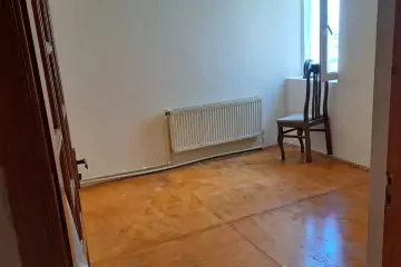 Aylıq Kirayə Köhnə Tikili Ukraniya Dairəsida
