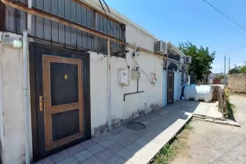 Satılır Həyət Evi Bakıda