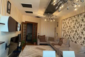 Satılır Yeni Tikili Yeni Yasamalda