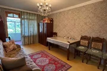 Satılır Köhnə Tikili Biləcəridə