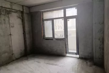 Satılır Yeni Tikili 28 May Metrosu ətrafında