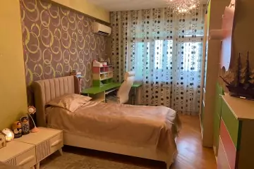 Satılır Yeni Tikili Yeni Yasamalda