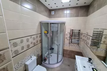 Aylıq Kirayə Yeni Tikili Beşmərtəbədə