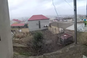 Satılır Həyət Evi Hökməlidə