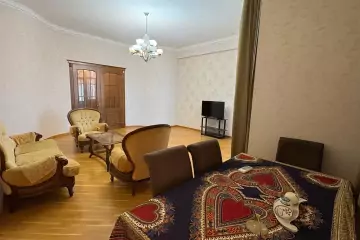 Satılır Yeni Tikili Yasamalda