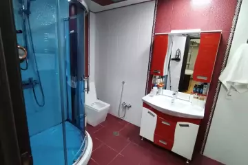 Satılır Yeni Tikili Bakıxanovda