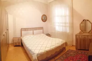 Satılır Həyət Evi Hökməlidə
