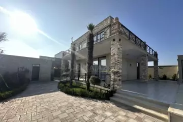 Satılır Villa Mərdəkanda 