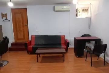Satılır Obyekt 8-ci Kilometrdə