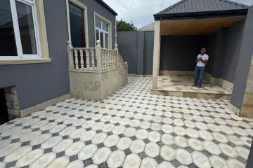 Satılır Həyət Evi Buzovnada