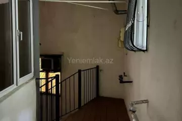 Aylıq Kirayə Köhnə Tikili Beşmərtəbədə