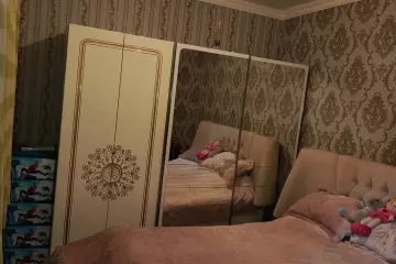 Satılır Köhnə Tikili 4-cü Mikrorayonda