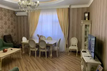 Satılır Həyət Evi Masazırda