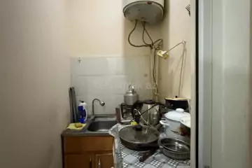Aylıq Kirayə Köhnə Tikili Beşmərtəbədə