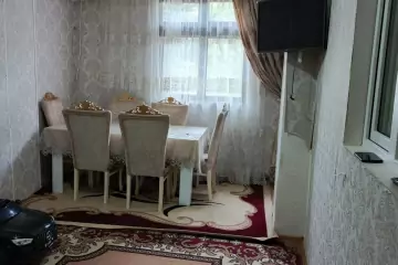Satılır Köhnə Tikili 4-cü Mikrorayonda