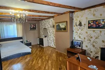 Satılır Həyət Evi Buzovnada