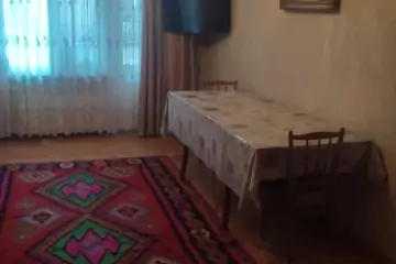 Satılır Köhnə Tikili Biləcəridə