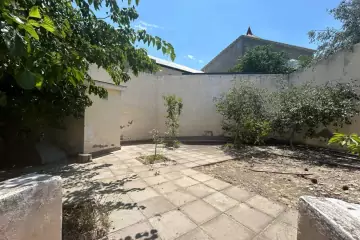 Satılır Həyət Evi Biləcəridə