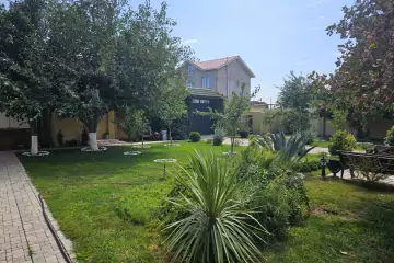 Satılır Həyət Evi Buzovnada