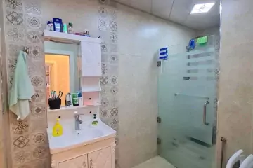 Satılır Yeni Tikili 8-ci Kilometrdə
