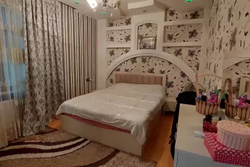 Satılır Köhnə Tikili Hövsanda