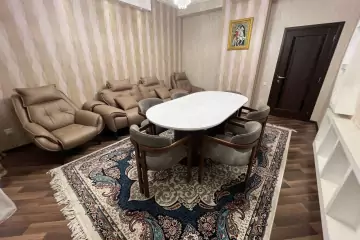 Satılır Yeni Tikili Xalqlar Dostluğuda