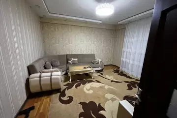 Satılır Yeni Tikili Xalqlar Dostluğuda