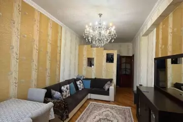 Satılır Yeni Tikili 8-ci Kilometrdə