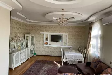 Satılır Həyət Evi Binədə