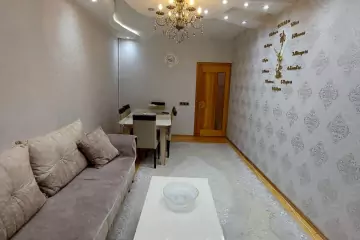 Satılır Köhnə Tikili Hövsanda