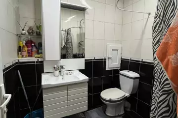 Satılır Yeni Tikili 8-ci Kilometrdə