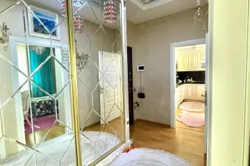 Satılır Yeni Tikili Yeni Yasamalda